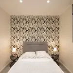Dans La Andrea Aix-les-Bains