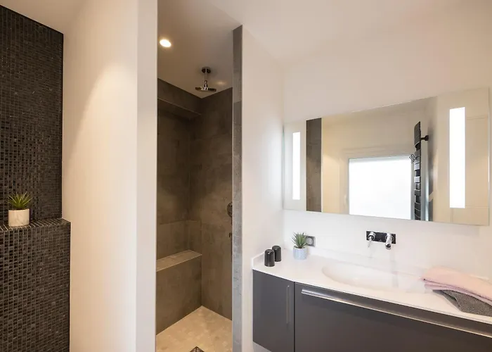 Dans La Andrea Aix-les-Bains